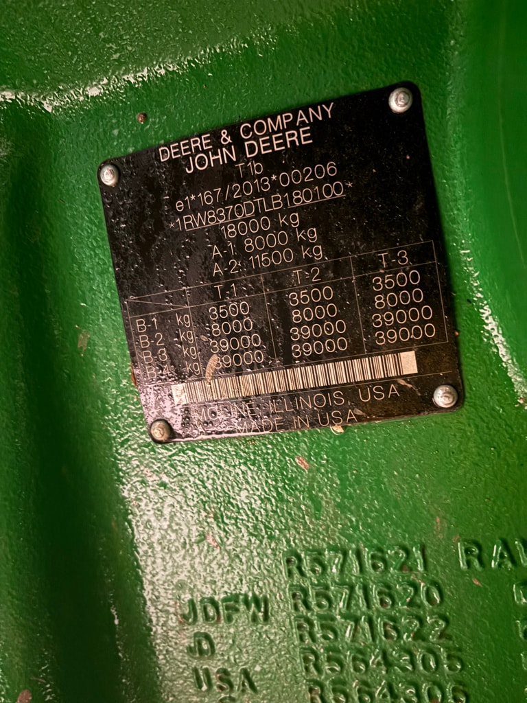Tracteur JOHN DEERE 8r370 - photo slide 12