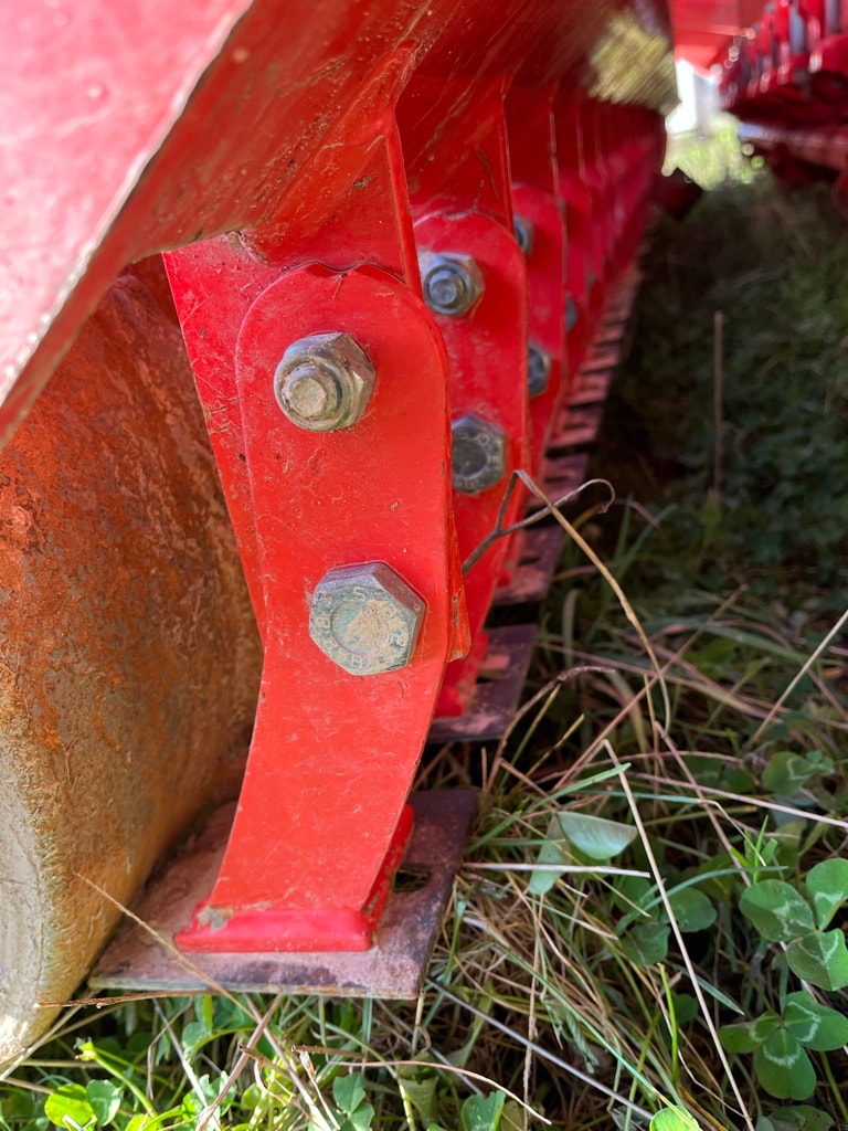 Herse rotative KUHN HR4004D - photo slide 9