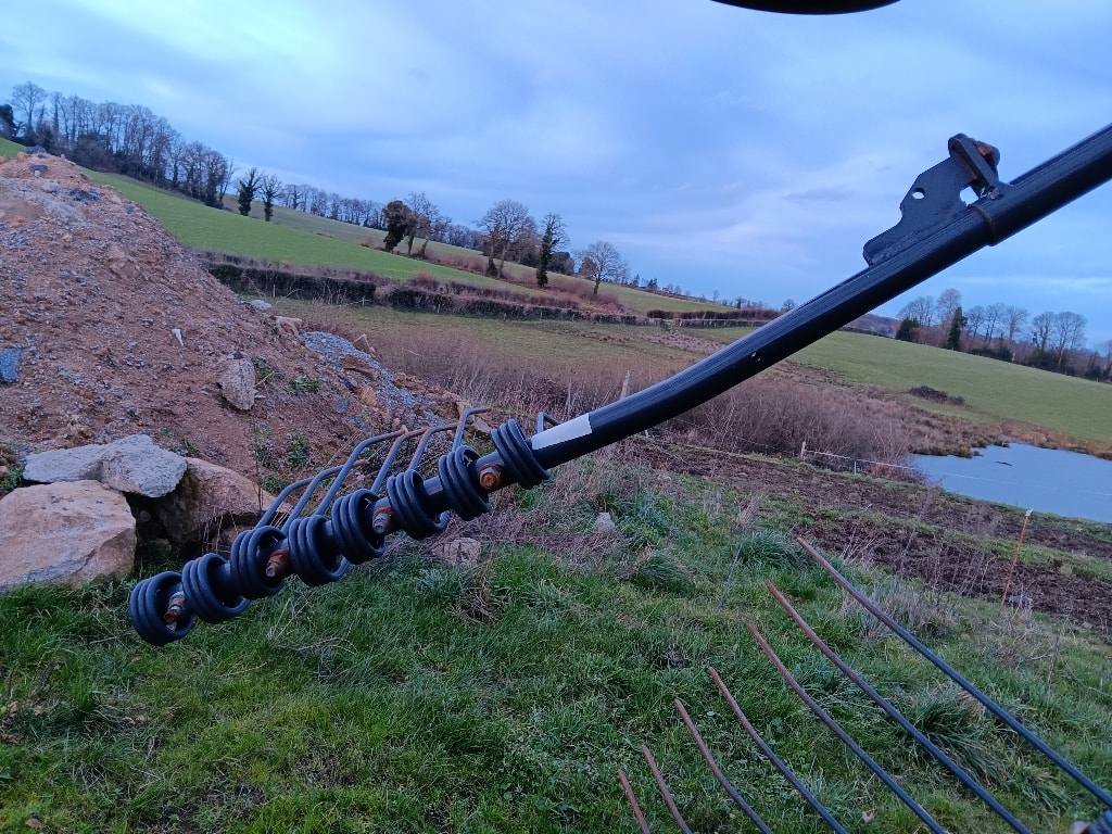 Andaineur DEUTZ FAHR Swatmaster 7641 - photo slide 2