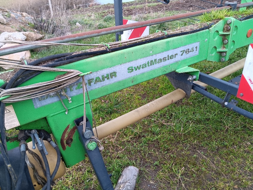 Andaineur DEUTZ FAHR Swatmaster 7641 - photo slide 4