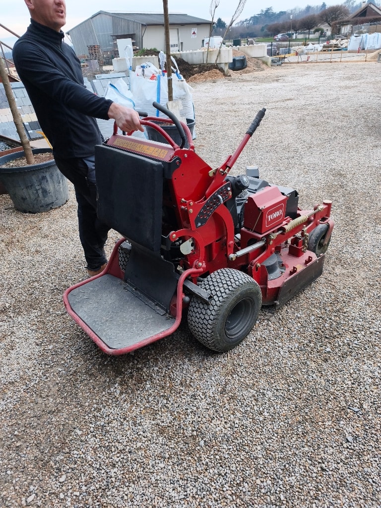 Tondeuse autoportee TORO Stand on 90  - photo slide 2