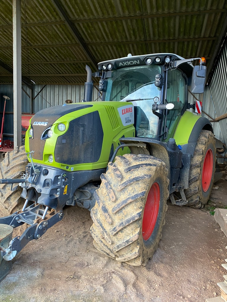 Tracteur CLAAS AXION 800 - photo slide 1