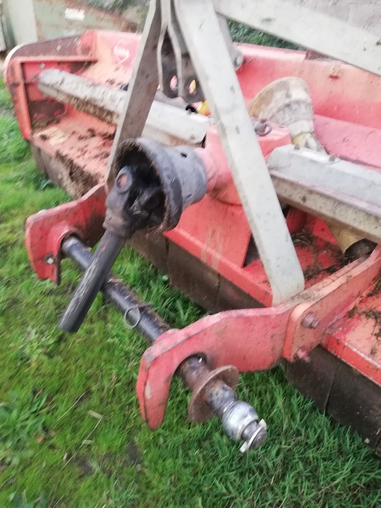 Broyeur KUHN RM 320 - photo slide 4