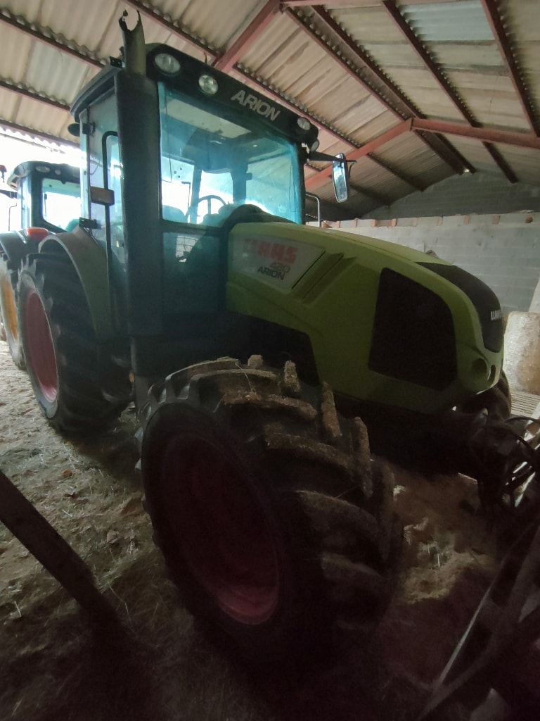 Tracteur CLAAS ARION 420 - photo slide 2