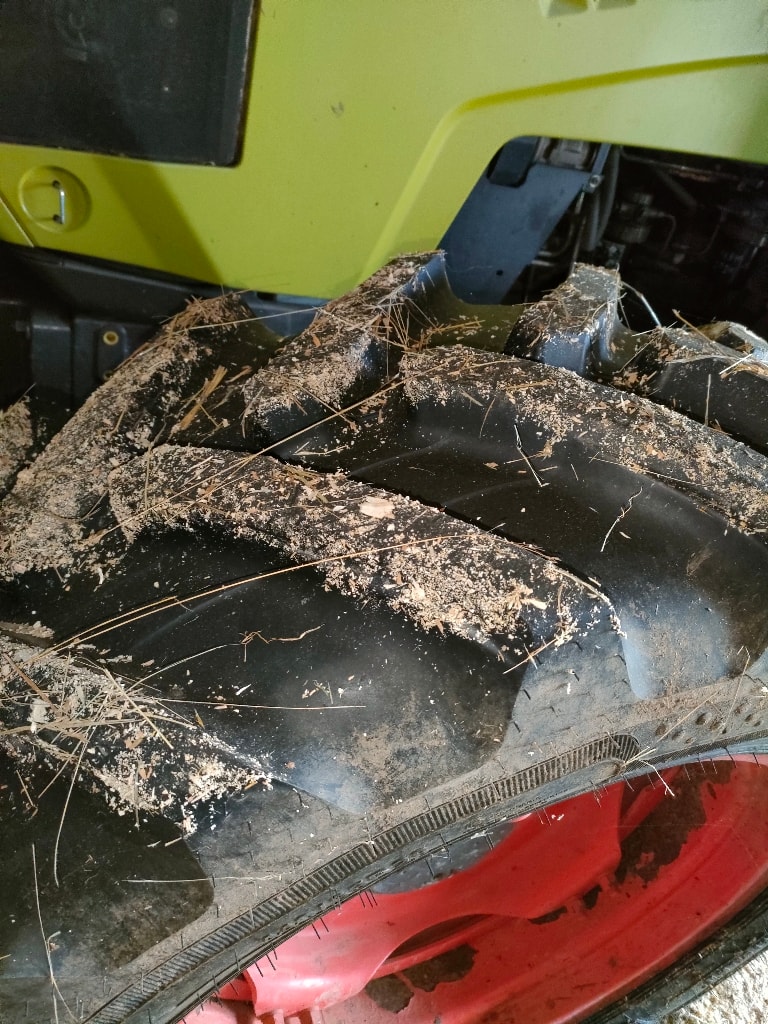 Tracteur CLAAS ARION 420 - photo slide 6