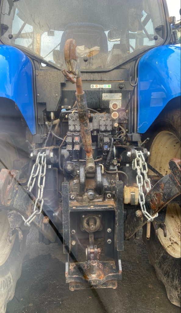 Tracteur NEW HOLLAND T7.235 AC - photo slide 7