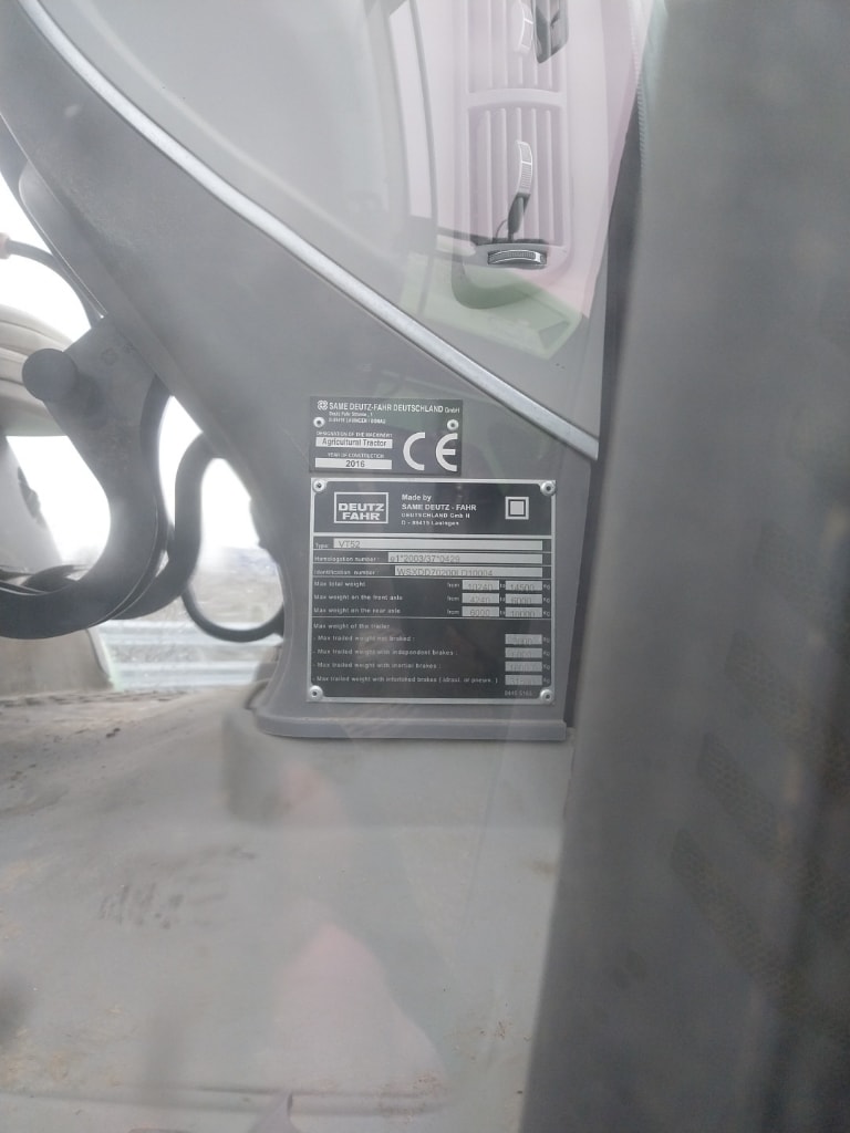 Tracteur DEUTZ FAHR 7230 AGROTRON TTV - photo slide 5