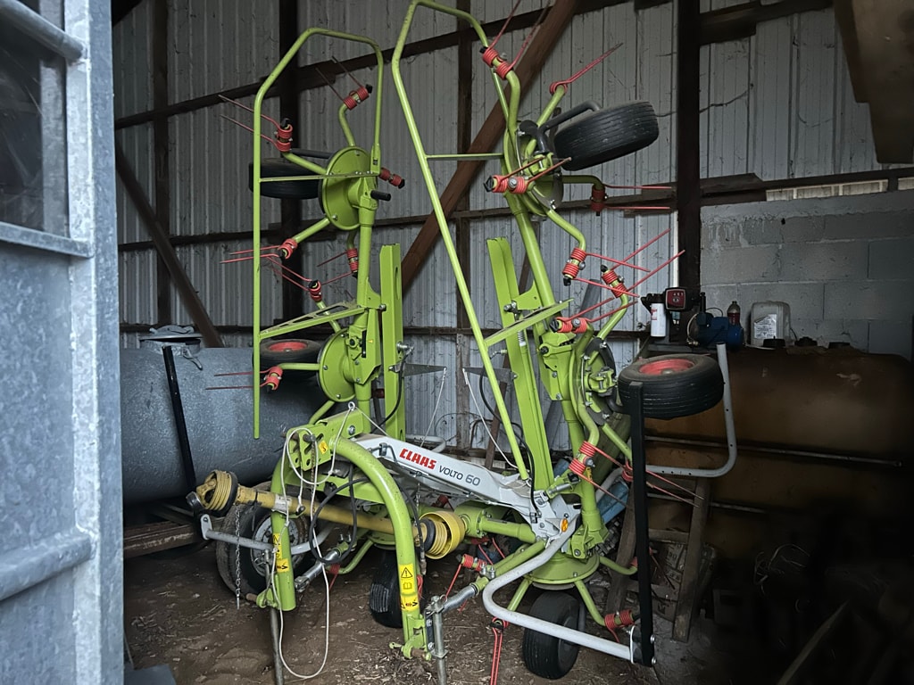 Faneuse CLAAS VOLTO 60  - photo slide 1