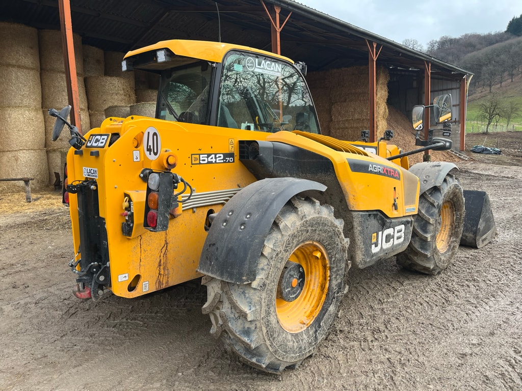 Telescopique JCB 542-70 Agri xtra DTVT - photo slide 3