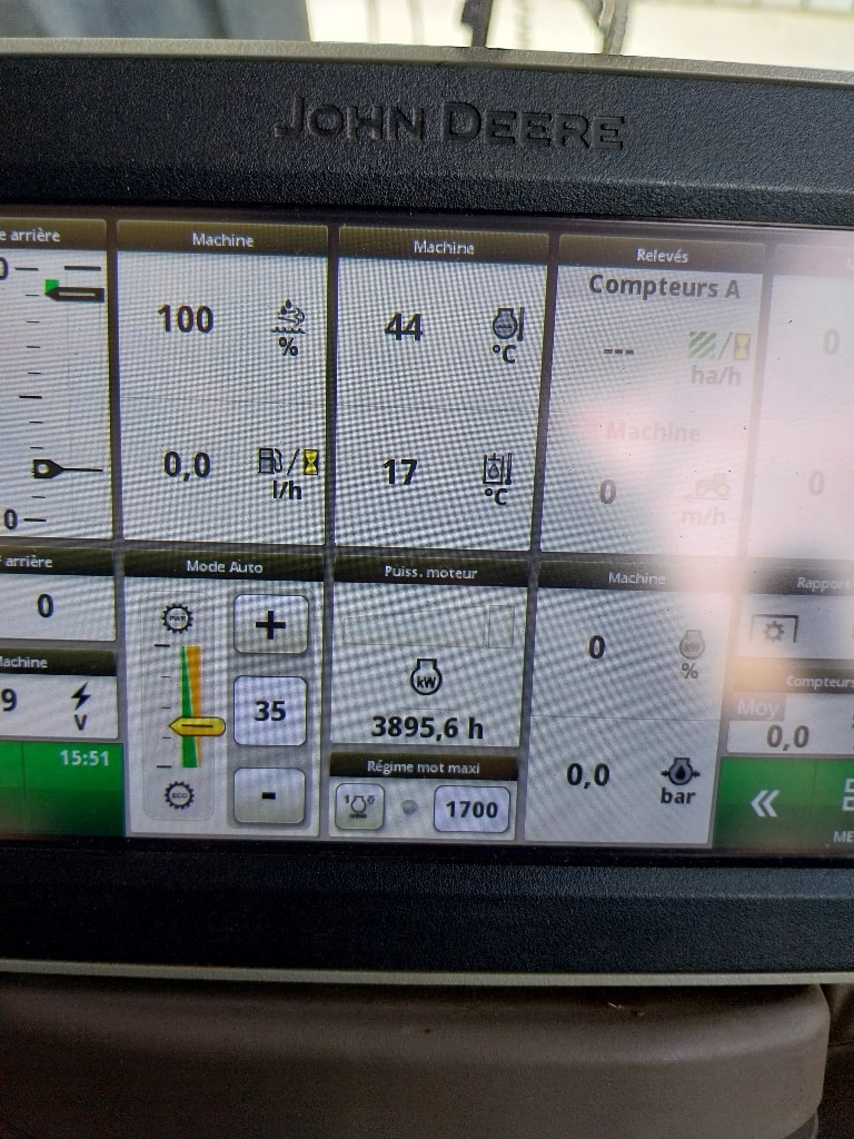 Tracteur JOHN DEERE 6155R - photo slide 13