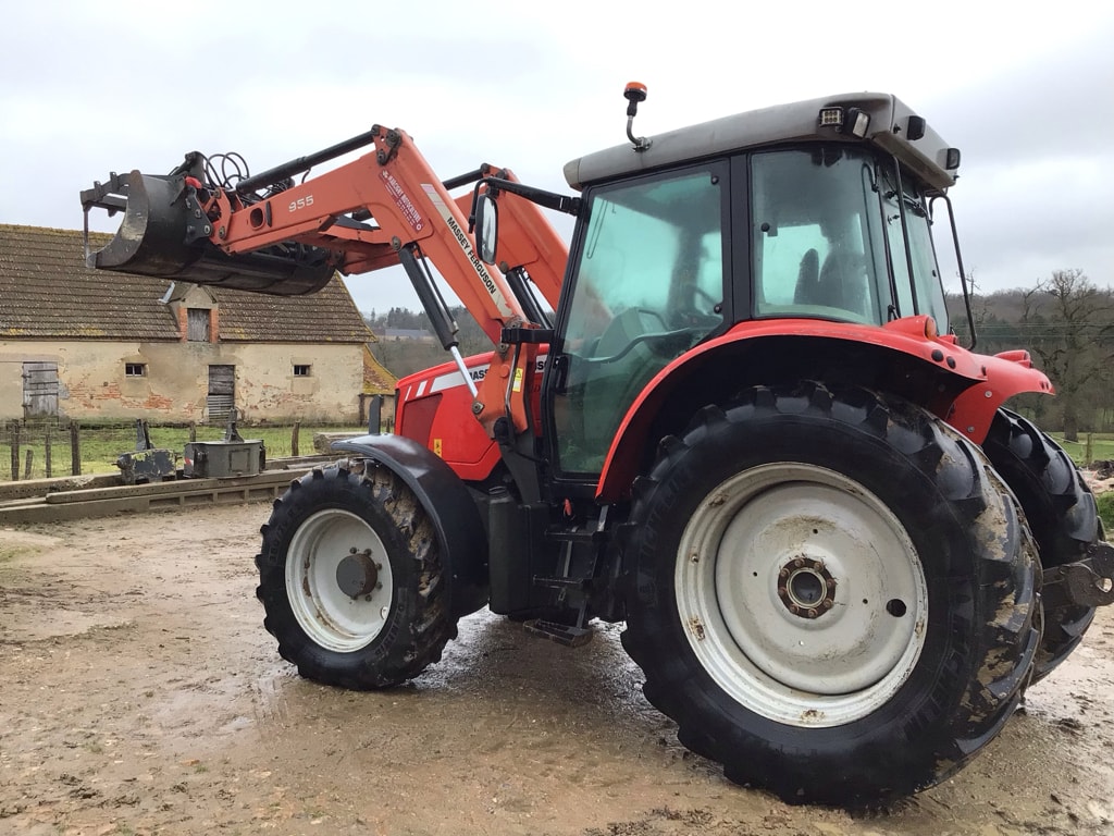 Tracteur chargeur MASSEY FERGUSON MF5460 - photo slide 9