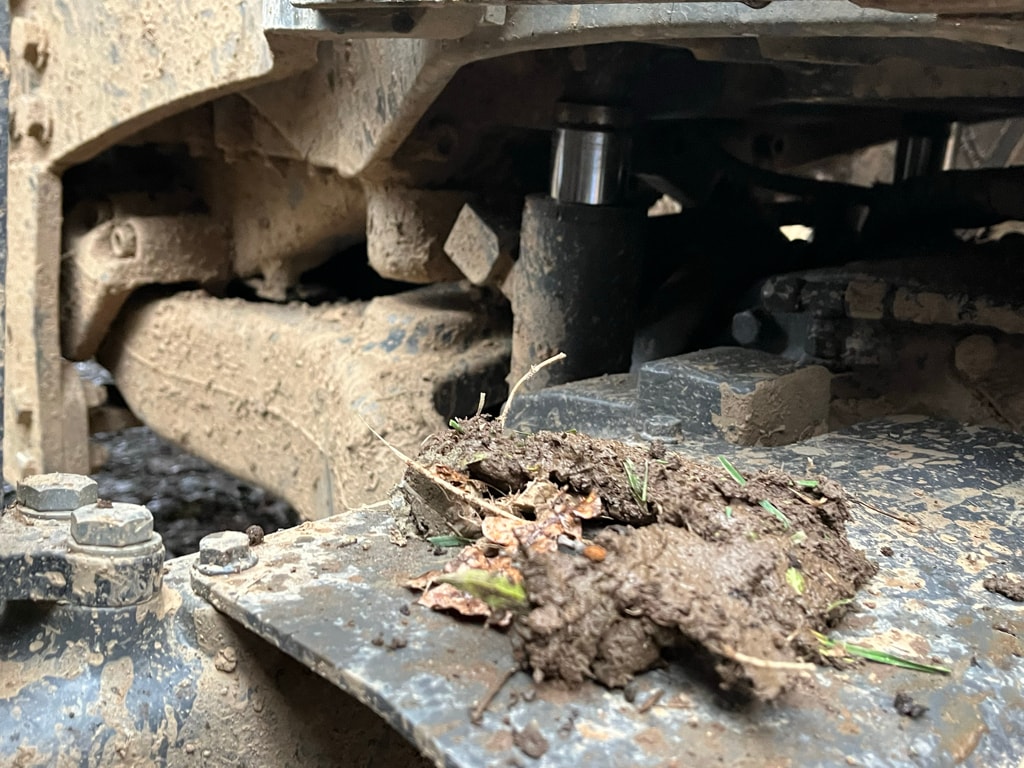 Tracteur chargeur VALTRA N 134 DIRECT - photo slide 11