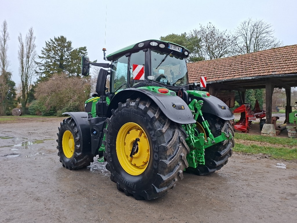 Tracteur JOHN DEERE 6250R - photo slide 4
