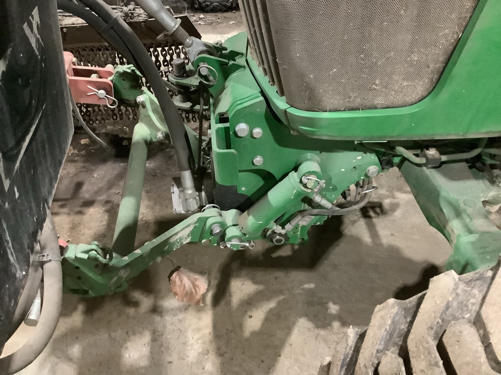 Tracteur JOHN DEERE 4066  R - photo slide 15