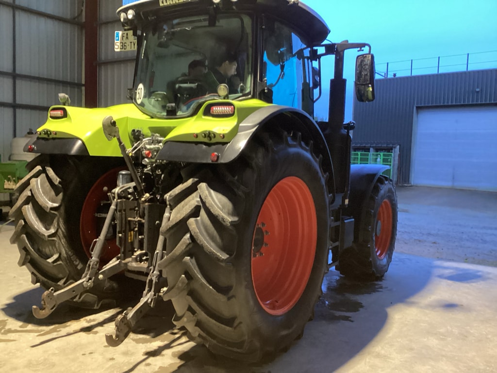 Tracteur CLAAS ARION 630 CEBIS - photo slide 4