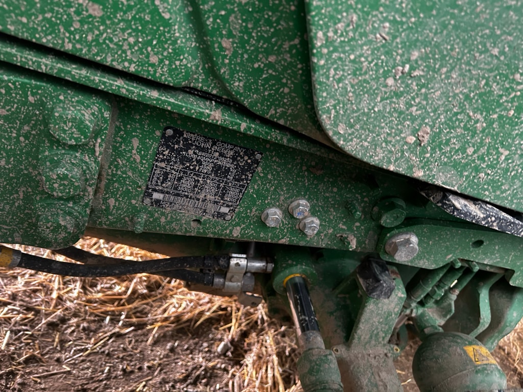 Tracteur chargeur JOHN DEERE 6140M - photo slide 5