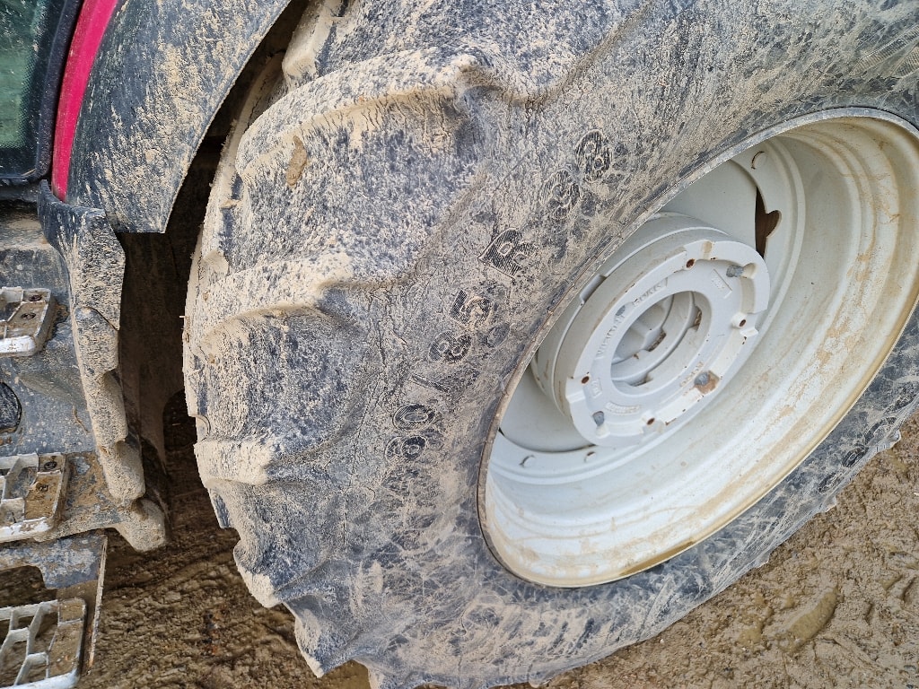 Tracteur chargeur VALTRA G115 - photo slide 8