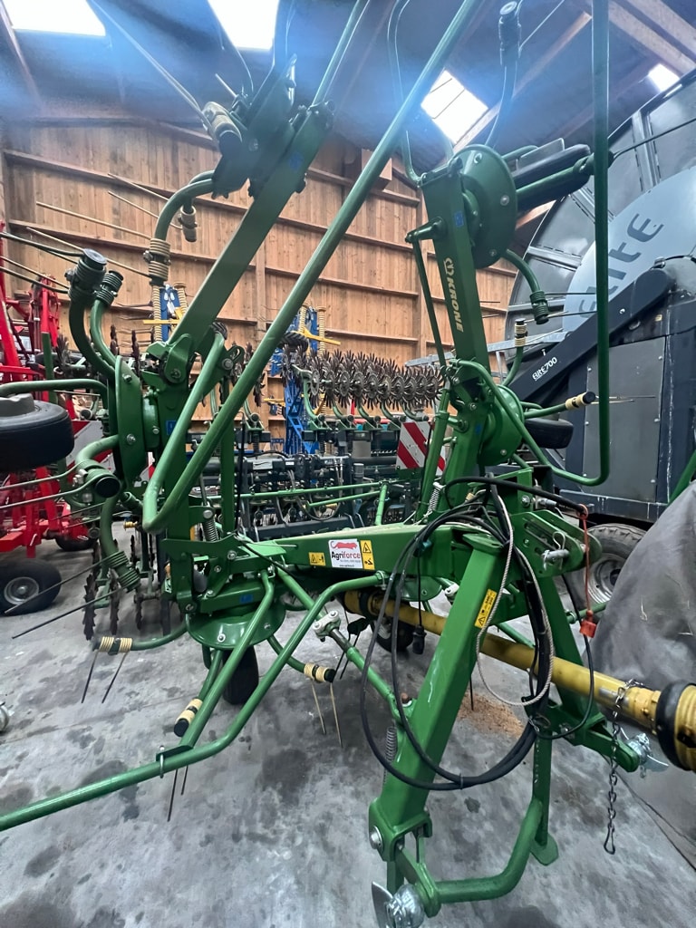 Faneuse KRONE Typ KW 6.72/6 - photo slide 3