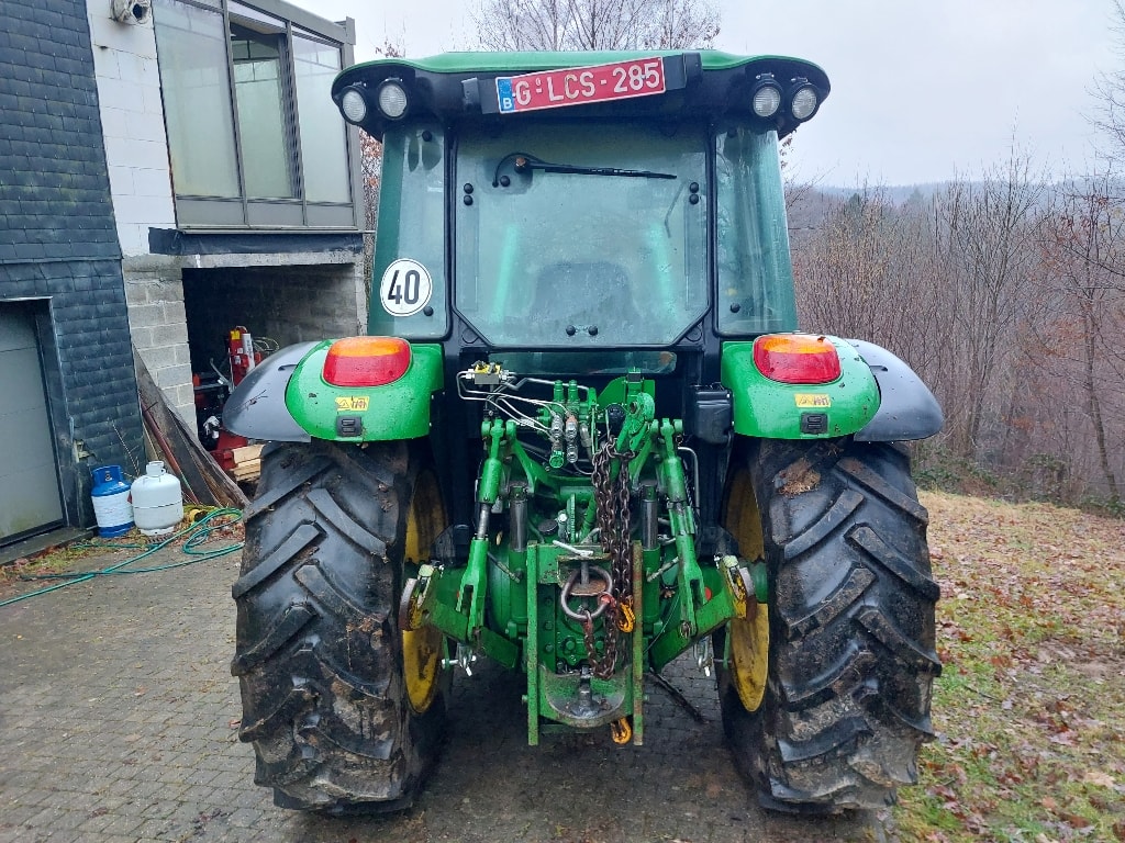 Tracteur chargeur JOHN DEERE 5085M - photo slide 4