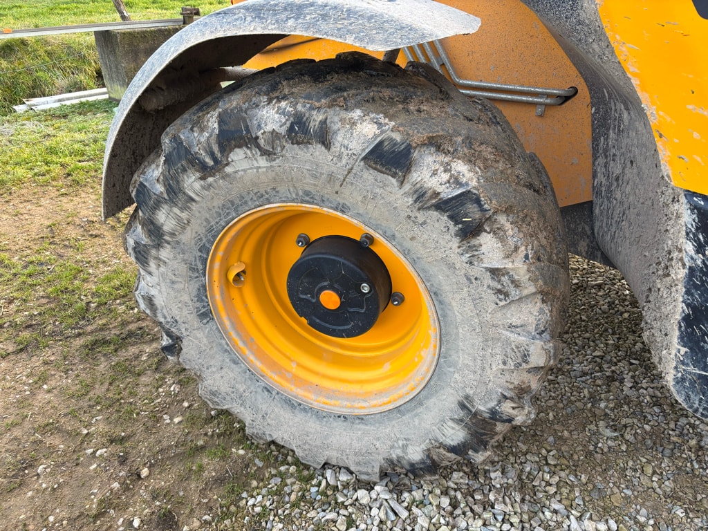 Telescopique JCB 538-60 AGRI SUPER DTVT - photo slide 15