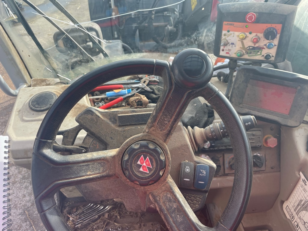 Telescopique MASSEY FERGUSON TH7038 - photo slide 7