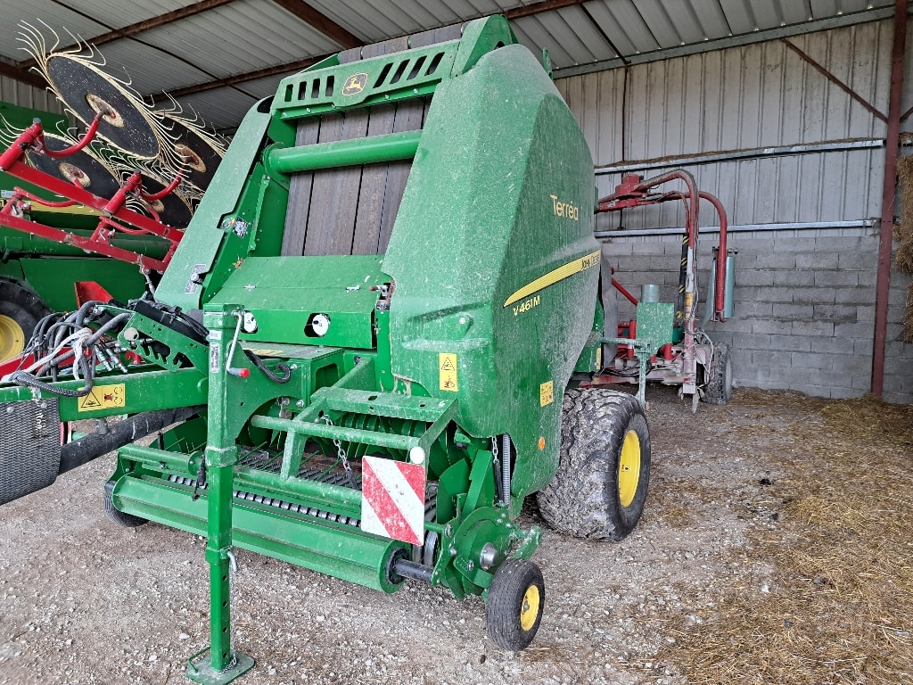 Presse balles rondes JOHN DEERE V 461 M - photo slide 2