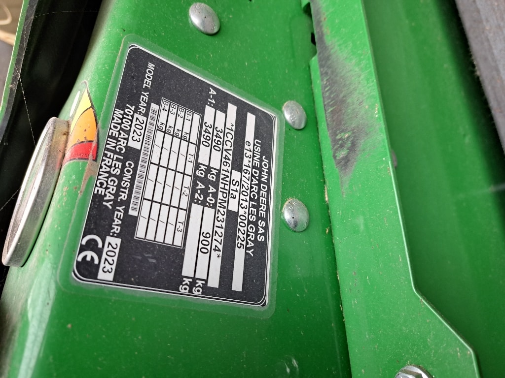 Presse balles rondes JOHN DEERE V 461 M - photo slide 6
