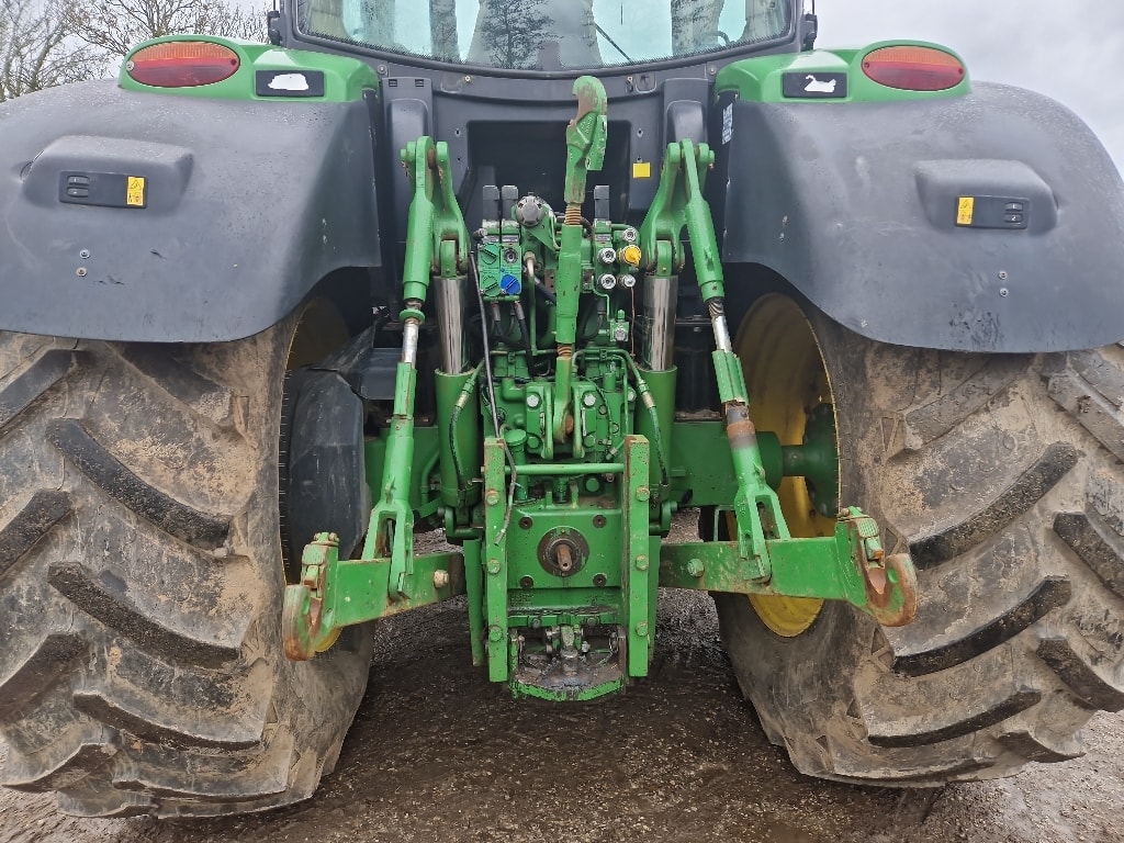 Tracteur JOHN DEERE 6190R - photo slide 7