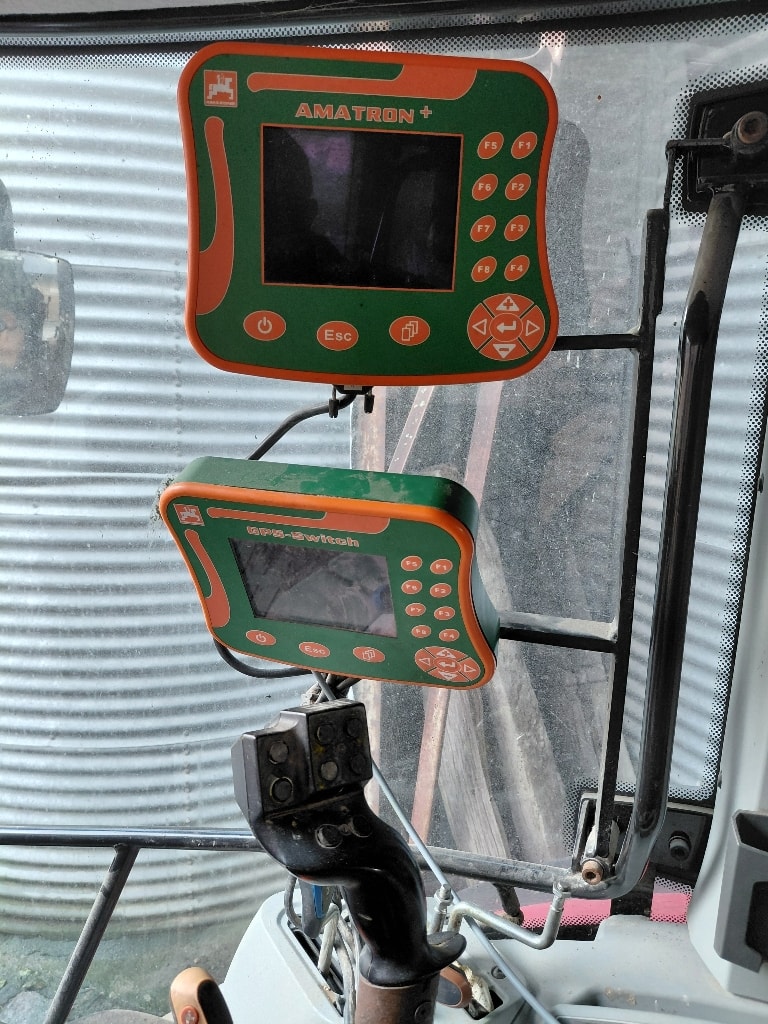 Pulverisateur AMAZONE Un 3200 - photo slide 7