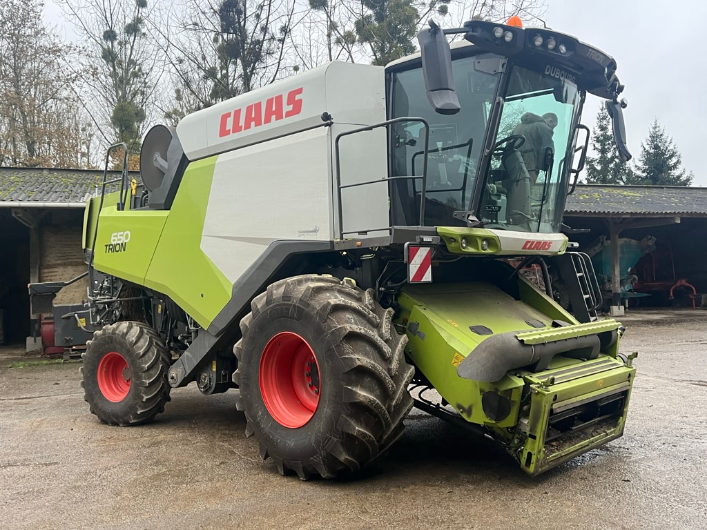 Moissonneuse CLAAS Trion 650 - photo slide 2