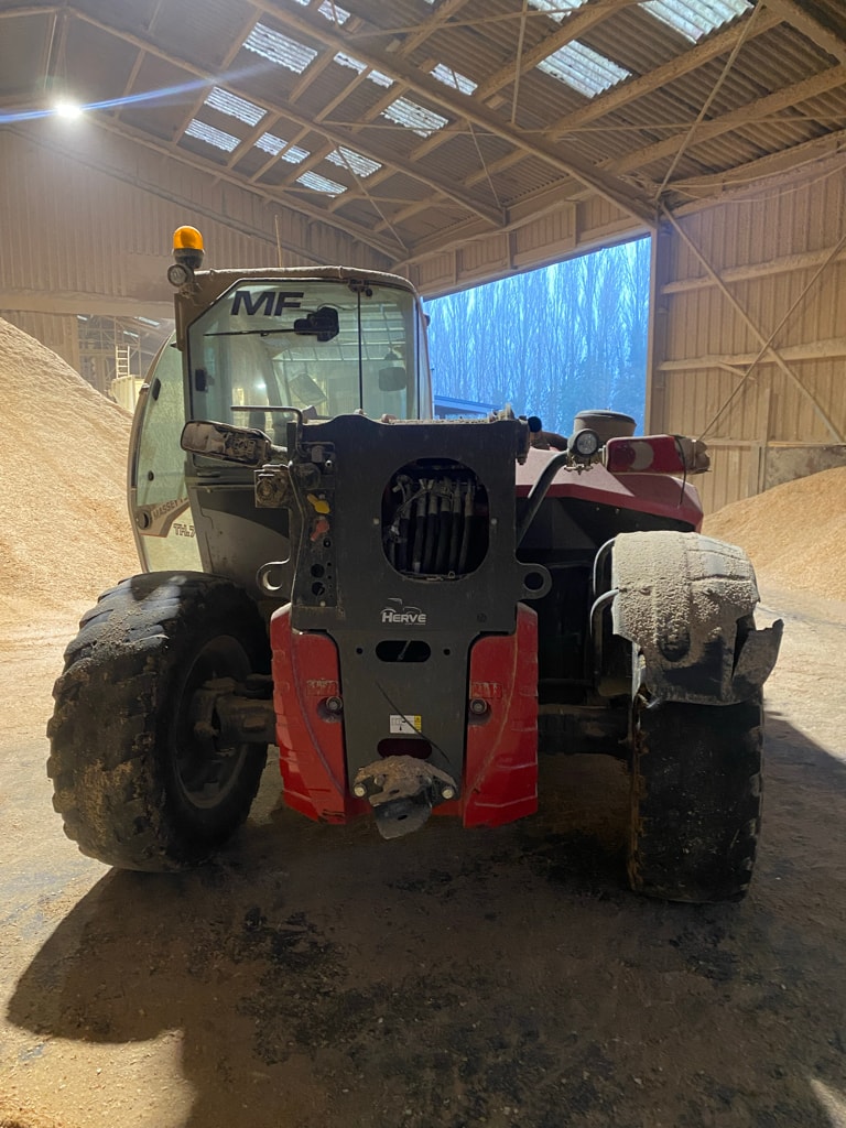 Telescopique MASSEY FERGUSON TH 7038 - photo slide 4