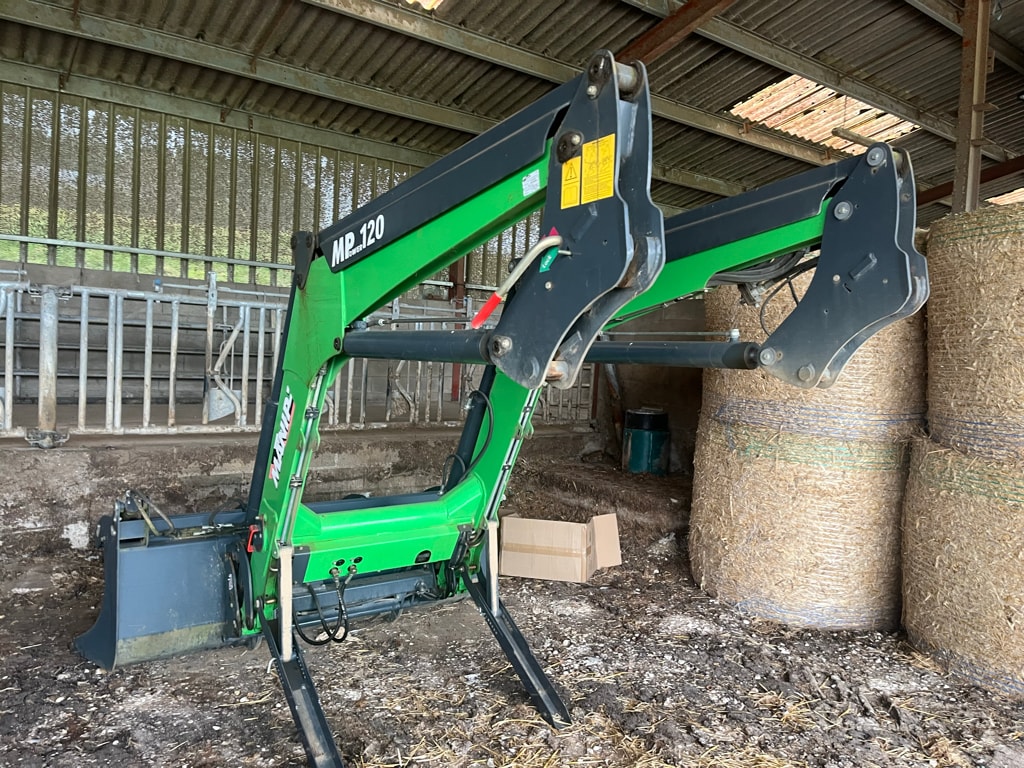 Tracteur chargeur DEUTZ FAHR 6155 AGROTRON TTV - photo slide 15