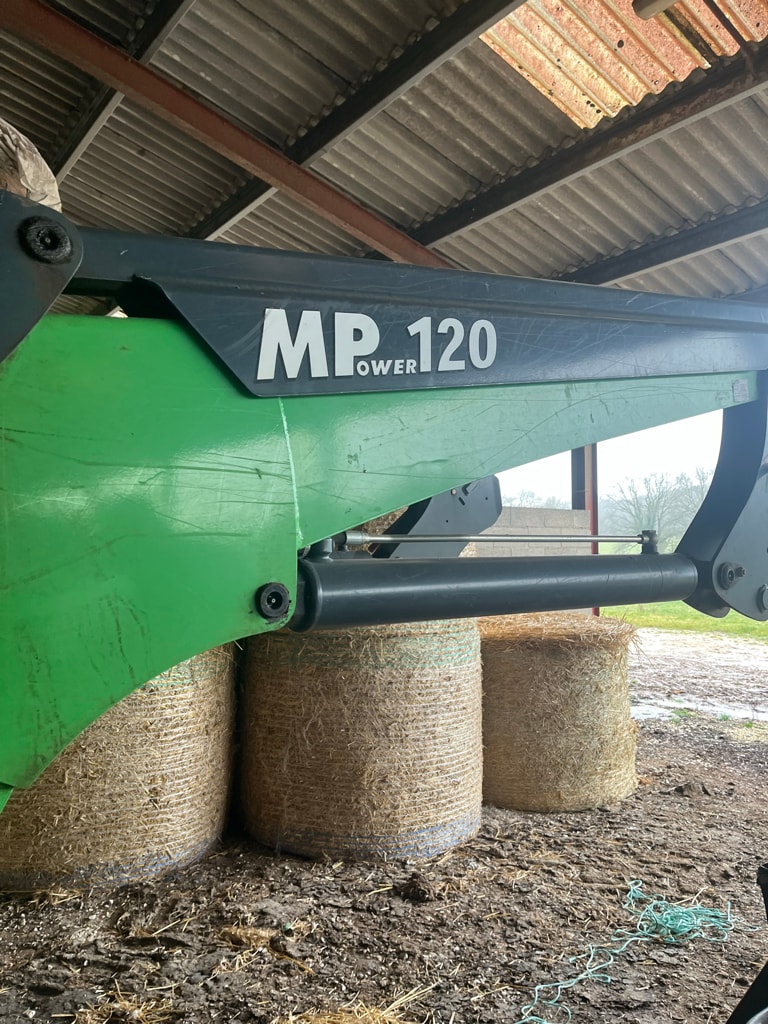 Tracteur chargeur DEUTZ FAHR 6155 AGROTRON TTV - photo slide 18