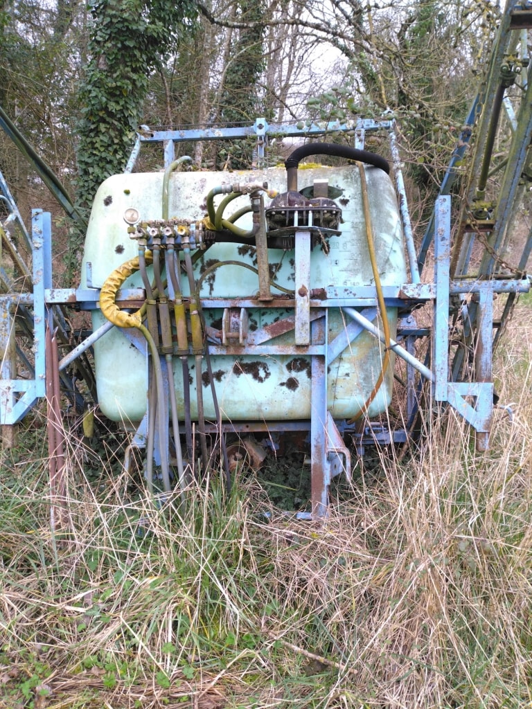 Pulverisateur BERTHOUD Racer 1000 - photo slide 2