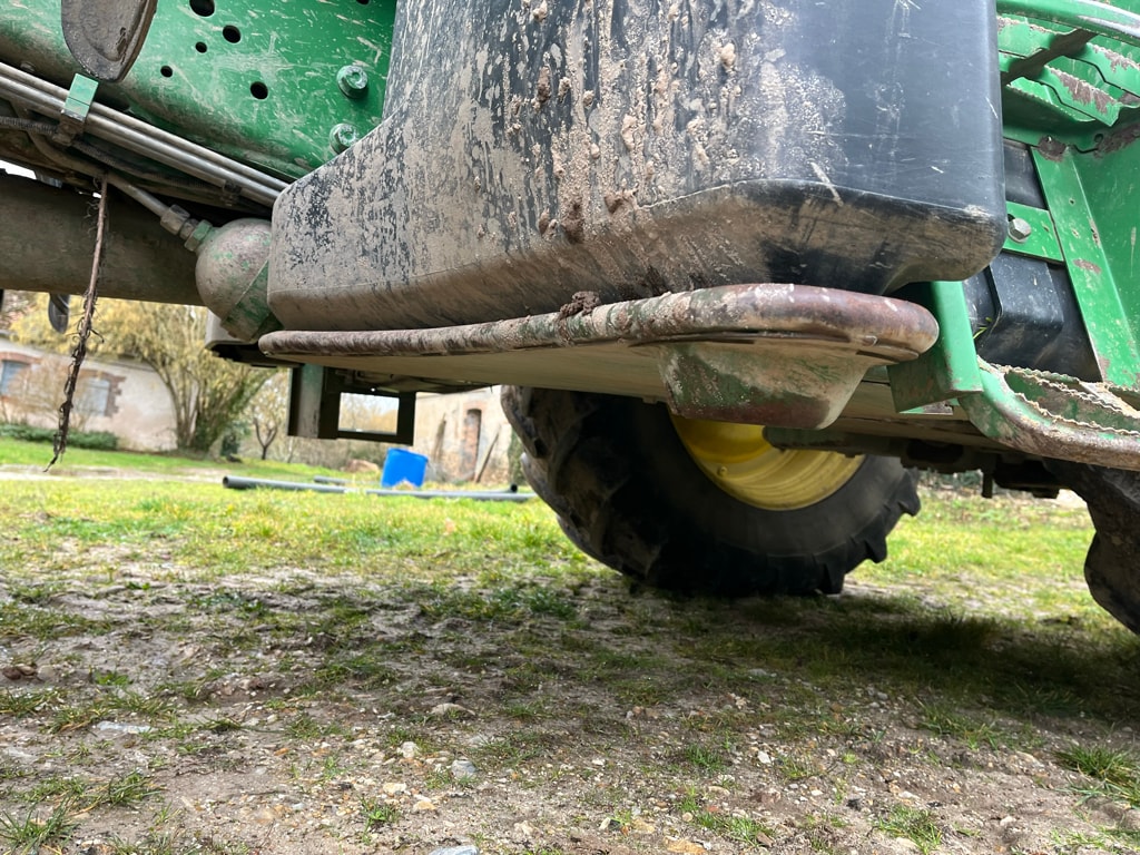Tracteur JOHN DEERE 6140R - photo slide 16