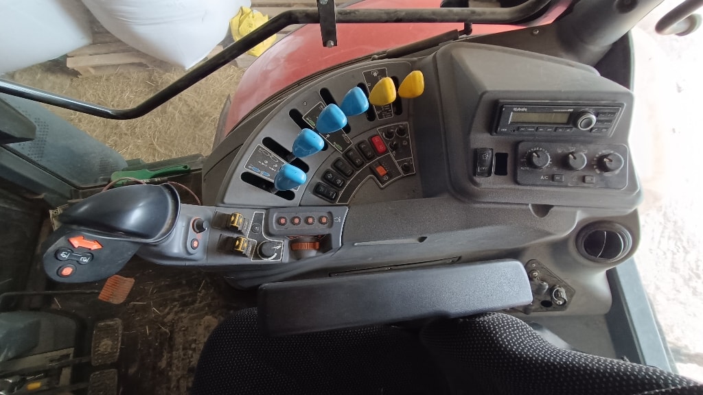 Tracteur KUBOTA M7153 - photo slide 18
