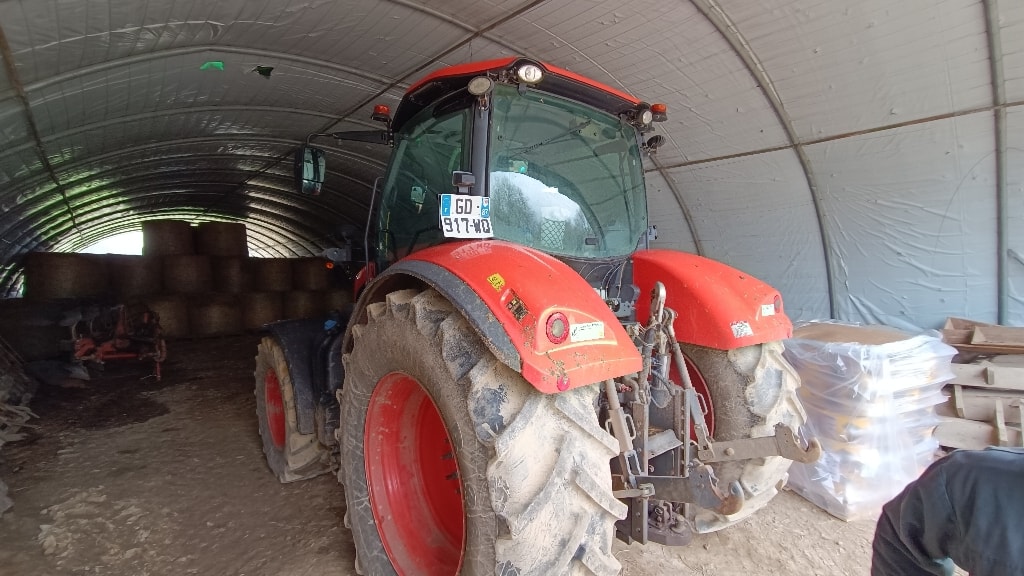Tracteur KUBOTA M7153 - photo slide 4