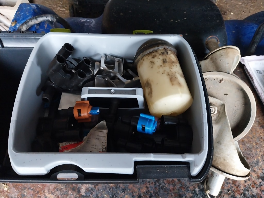 Pulverisateur VICON Vicon EAU D3 - photo slide 1