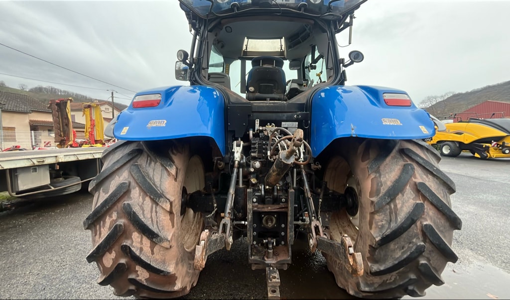 Tracteur NEW HOLLAND T7 185 AC - photo slide 11
