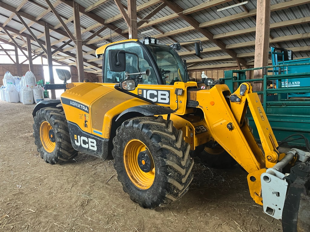 Telescopique JCB 538-60 AGRI XTRA DTVT - photo slide 2
