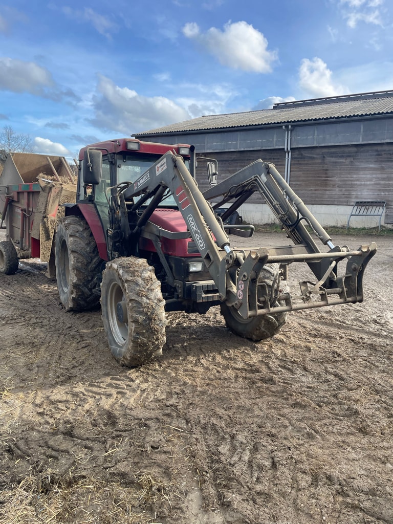 Tracteur chargeur CASE IH CS 75 - photo slide 2