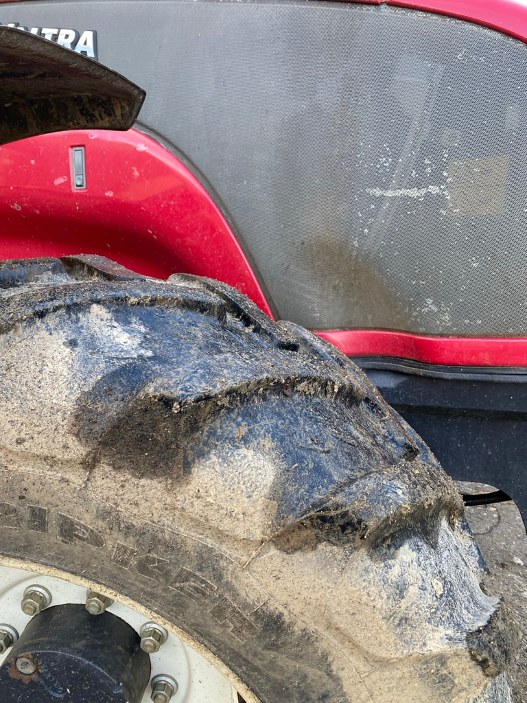 Tracteur VALTRA T 121 CLASSIC - photo slide 6