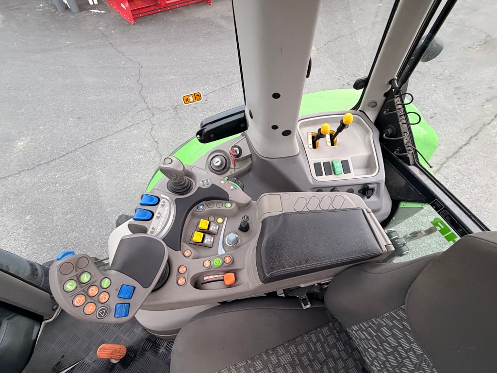 Tracteur DEUTZ FAHR 6155 AGROTRON - photo slide 16