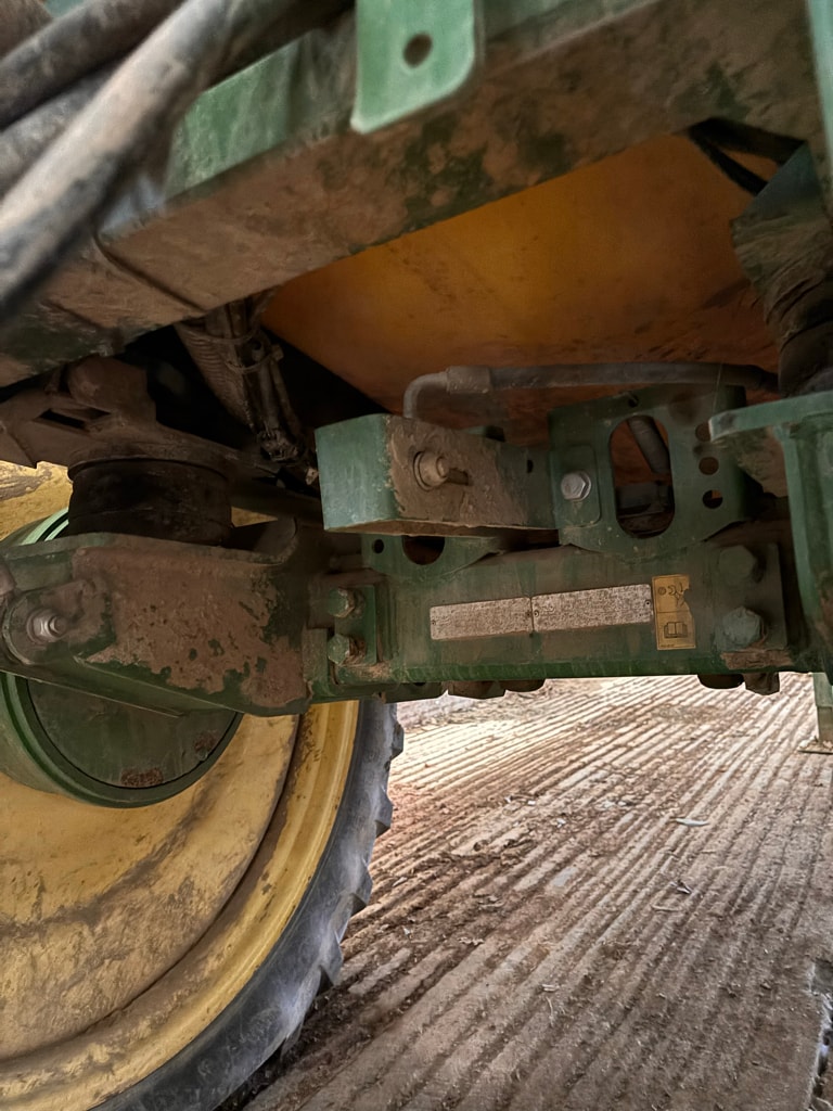 Pulverisateur JOHN DEERE 740I - photo slide 12