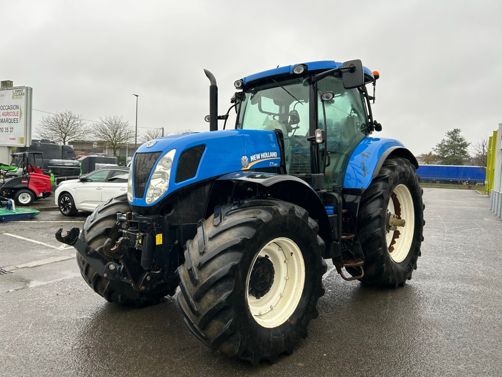 Tracteur NEW HOLLAND T7 250 - photo slide 3