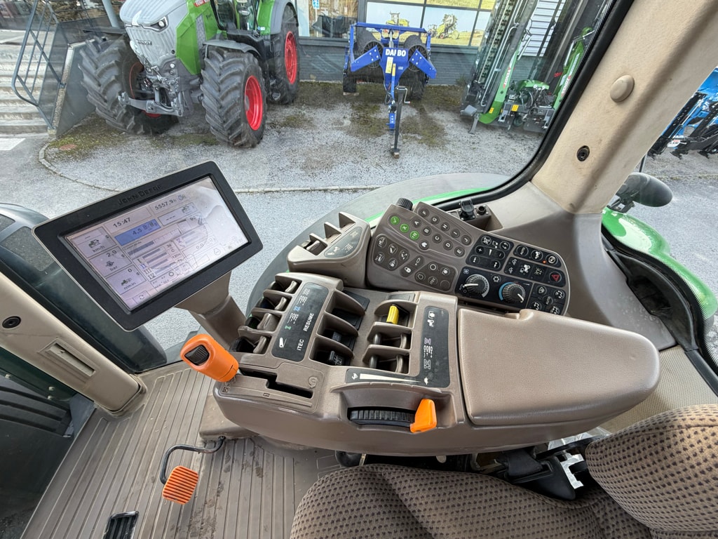 Tracteur JOHN DEERE 8285R - photo slide 17