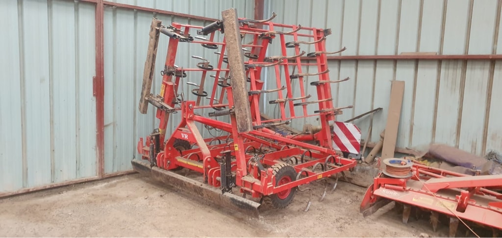 Vibroculteur QUIVOGNE 5 m - photo slide 4