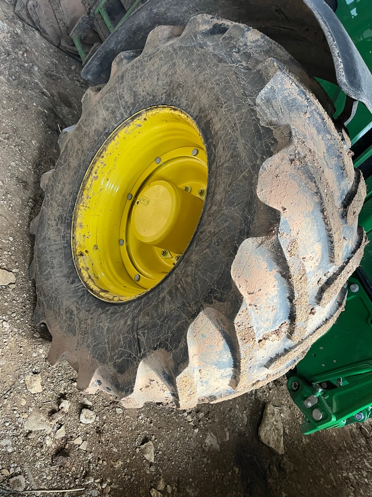 Tracteur JOHN DEERE 6250R - photo slide 10