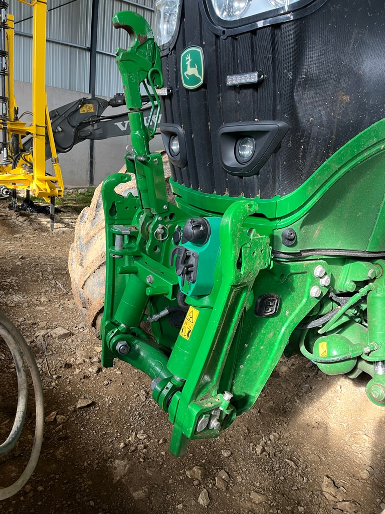 Tracteur JOHN DEERE 6250R - photo slide 13