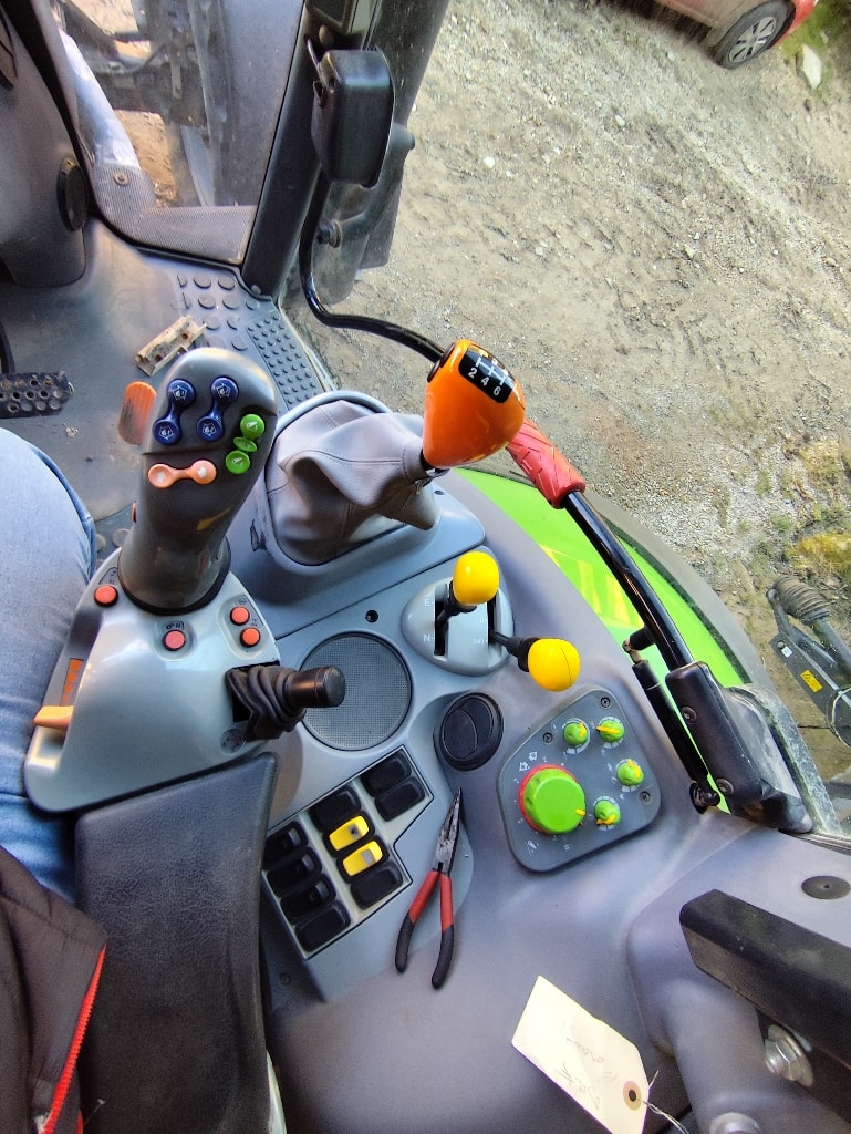 Tracteur DEUTZ FAHR AGROTRON M 650 PL - photo slide 9